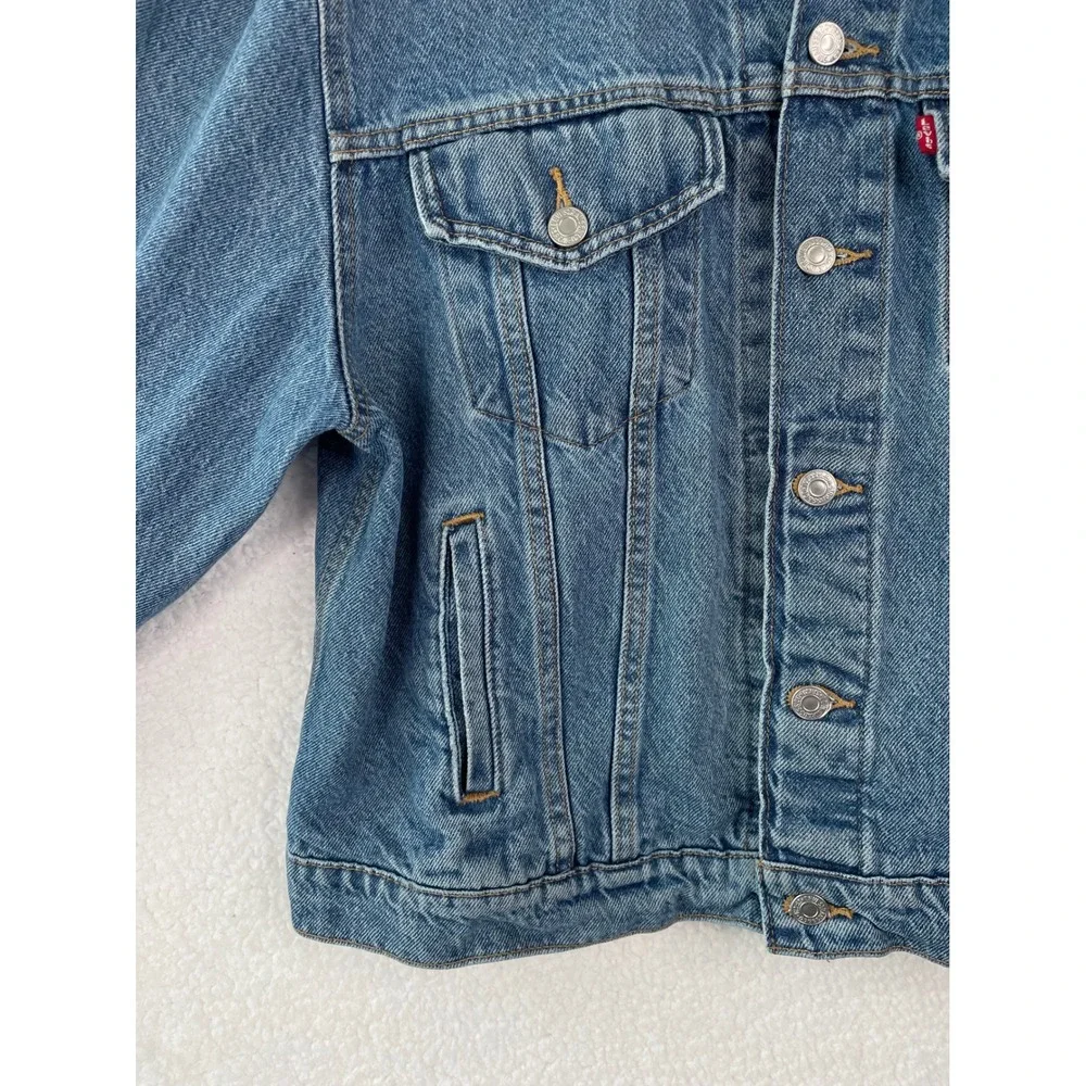 Levis Mens Denim Trucker Jacket Medium Wash Blue Cotton WaterLess Size XL - Picture 3 of 15